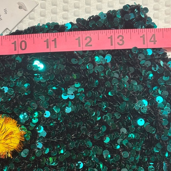 Holiday Sequin Skirt with Red Bows Love On A Hanger Size Med NWT - Picture 5 of 6